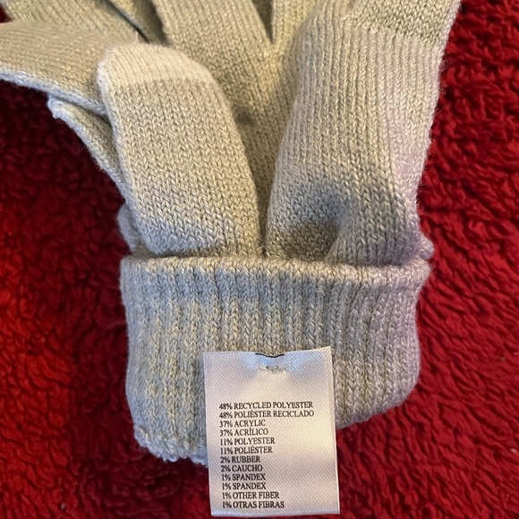 WINTER ESSENTIALS - Picture 6 of 8